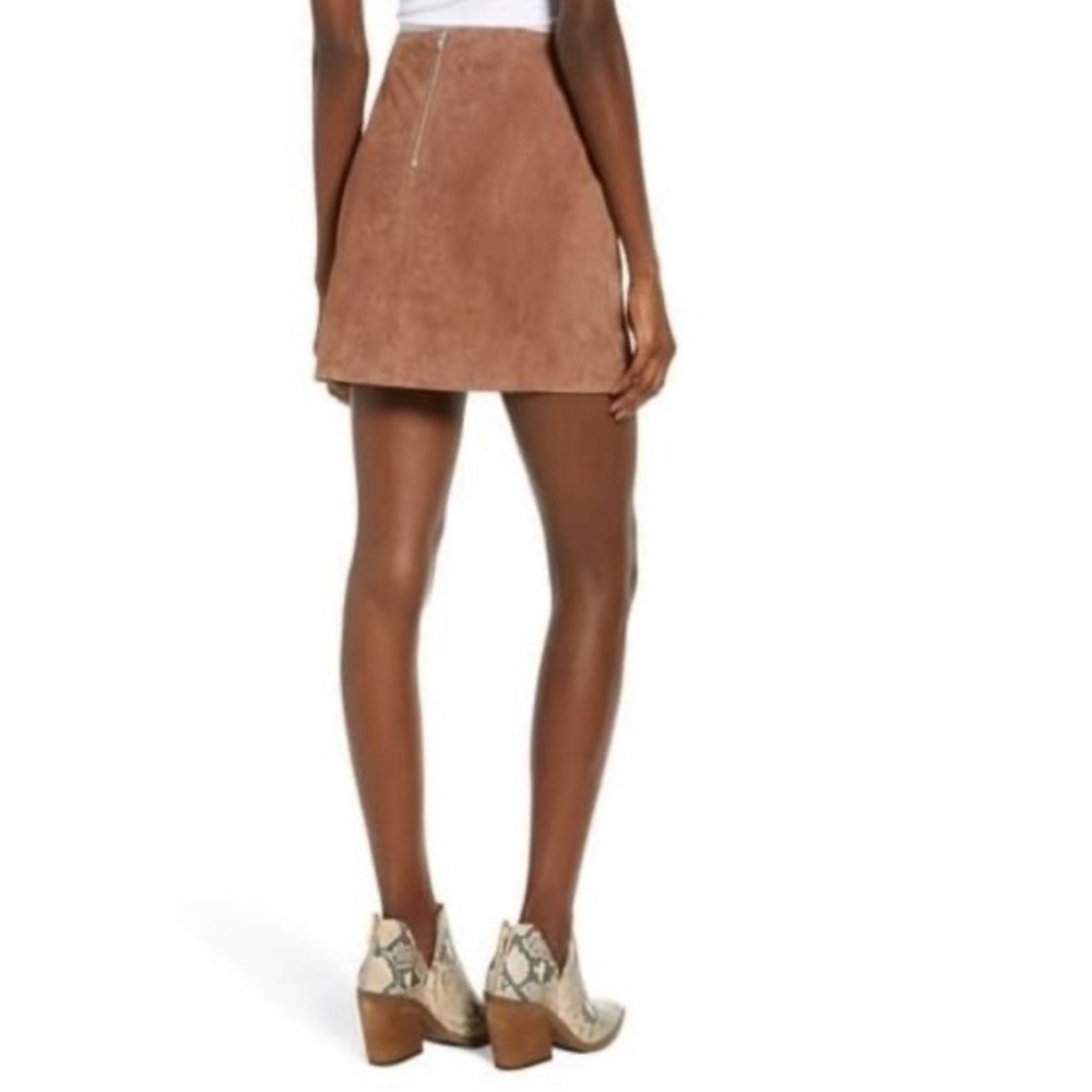 NEW BLANK NYC Women’s Leather Suede Mini Skirt Coffee Bean Size 25 Zipper Detail - Picture 2 of 14